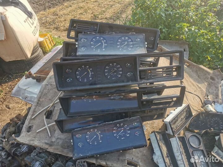 Приборная панель ваз