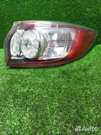 Фонарь задний правый Mazda Mazda3 BL lfvd 2010