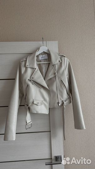 Куртка кожаная укороченная