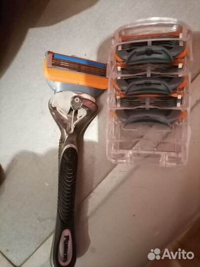Продам Кассеты,Лезвия к Станку Gillette fusion 5