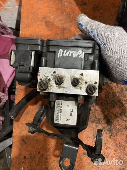 Блок ABS Suzuki Grand Vitara