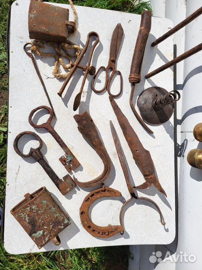 Старинное кованое железо