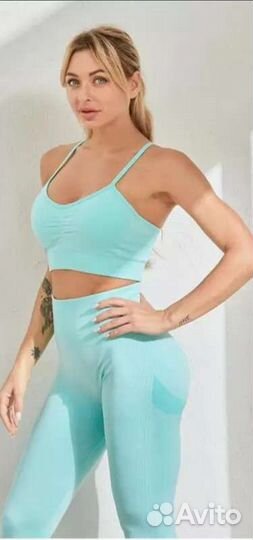 Костюм для фитнеса женский