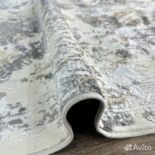 Шелковый ковер