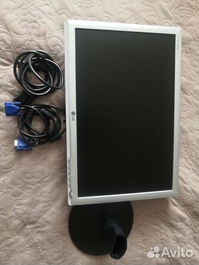 Монитор LG flatron 19