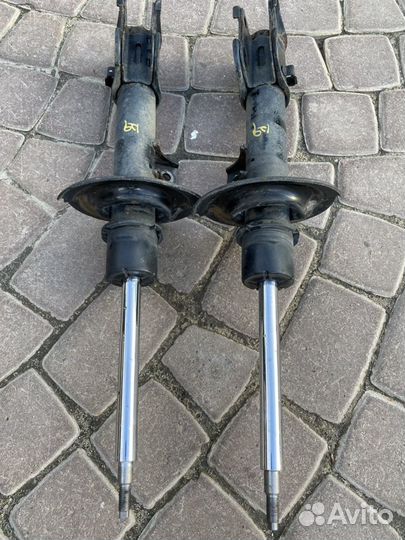 Амортизаторы для hyndai Santa Fe