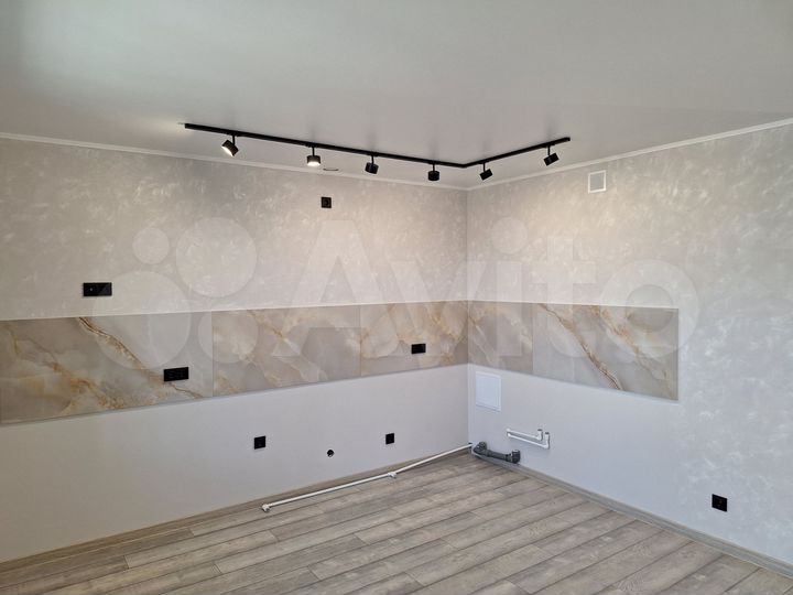 3-к. квартира, 54 м², 10/10 эт.