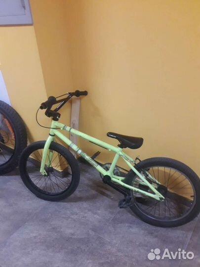 Трюковой велосипед bmx