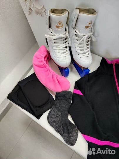 Одежда для фигурного катания 110