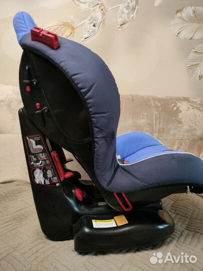 Автомобильное детское кресло от 9 до 25 кг