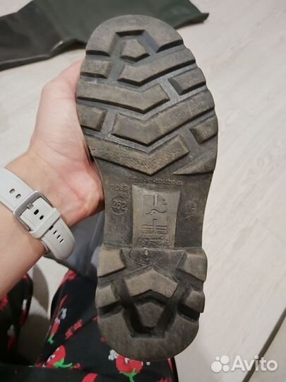 Сапоги резиновые болотные