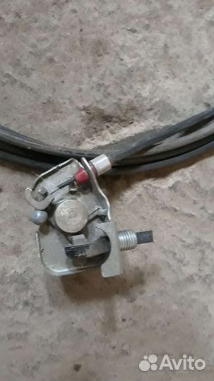 Трос лючка бензобака toyota crown jzs145