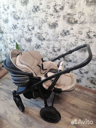 Коляска tutis zippy sport 2 в 1