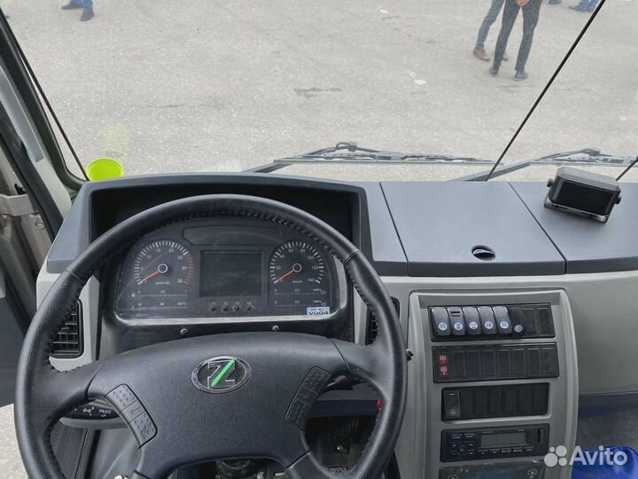 Zoomlion ZTC1000V, 2023