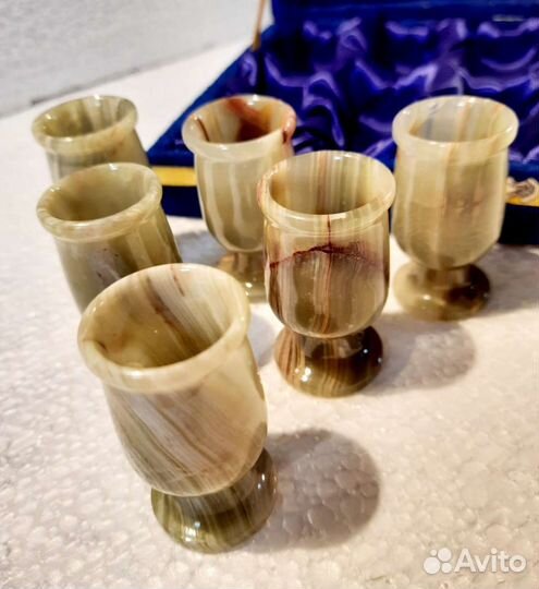 Рюмки зеленый оникс не керамика
