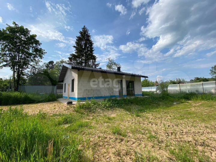 Дом 100 м² на участке 11,2 сот.