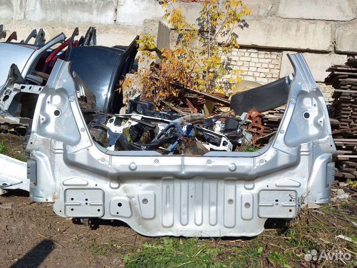 Задняя панель Шевроле Авео Т255, Т200 хэтчбек