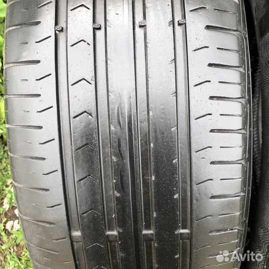 Continental ContiPremiumContact 5 215/55 R17