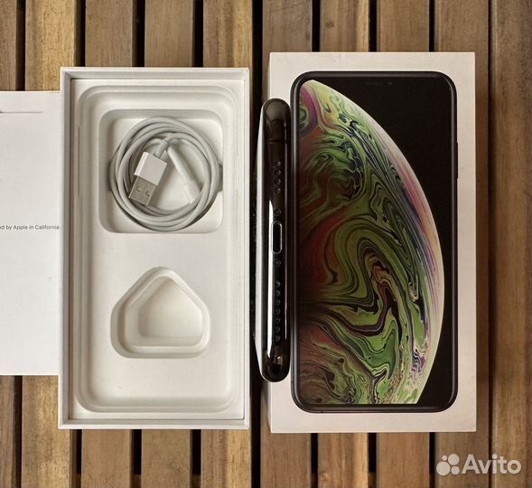 iPhone XS Max 2 sim
