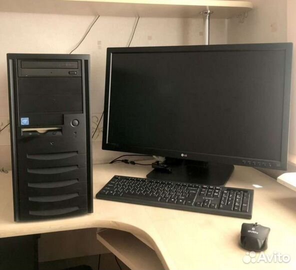 Xeon E31270 (8поток),озу 16GB, SSD, монит. 27''FHD
