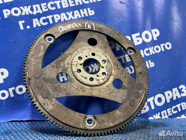 Маховик Opel Astra H купе Z18XER 2007