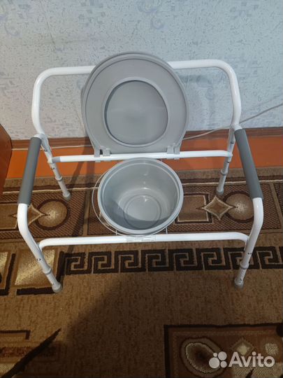 Санитарное кресло Туалет