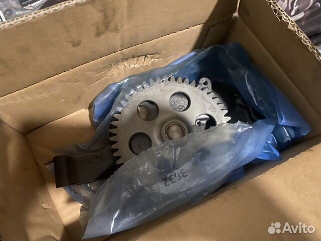 Масляный насос Mercedes OM457 A4571800401