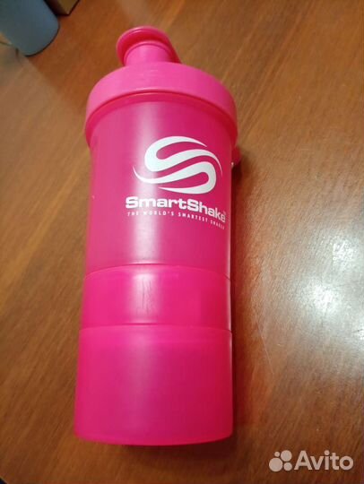 Бутылка спортивная SmartShake