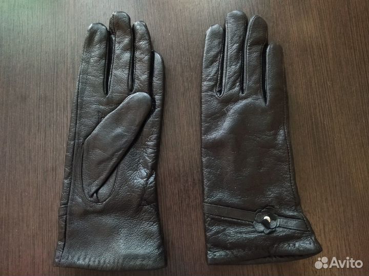Перчатки женские кожаные новые