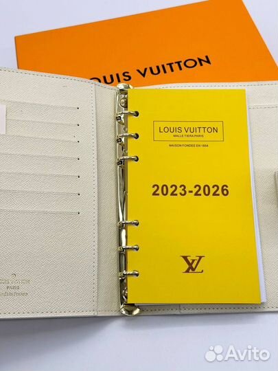 Ежедневник louis vuitton