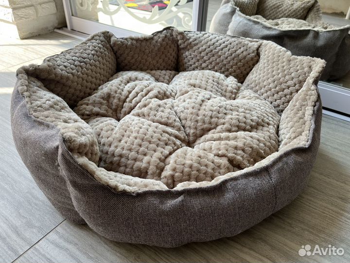 Лежанки новые