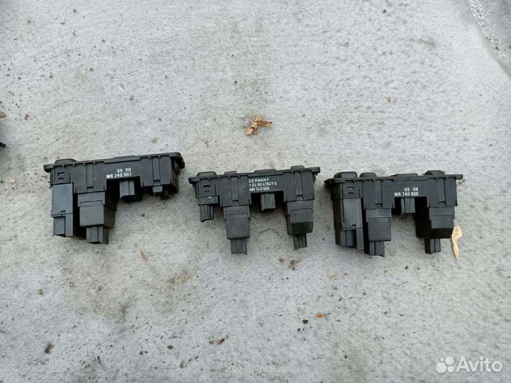 Блок управления зеркалами мицубиси каризма