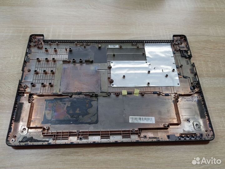 Поддон Asus X502