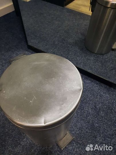 Мусорное ведро металлическое