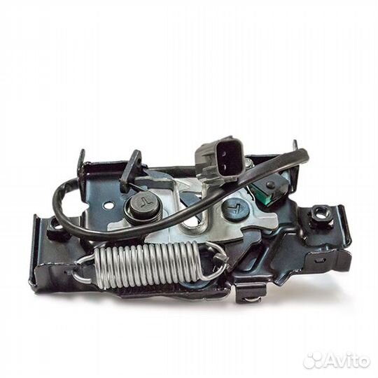 Замок капота mazda