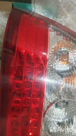 Задние фары лев - правый в зборе