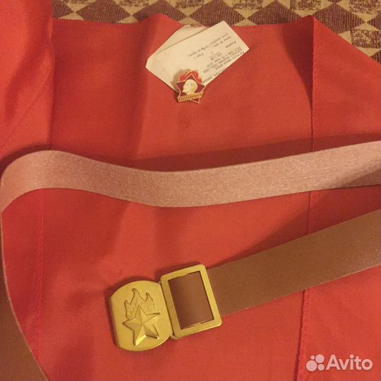 Пионерский галстук пилотка значок набор СССР 4