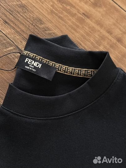 Футболка Fendi