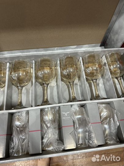 Набор новый бокалов и рюмок