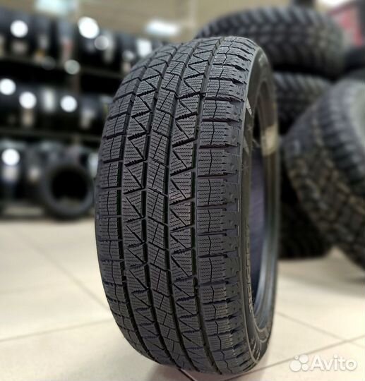 Royal Black Royal Ice 195/55 R15 85T