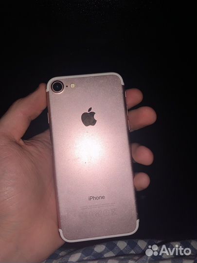 iPhone 7, 32 ГБ