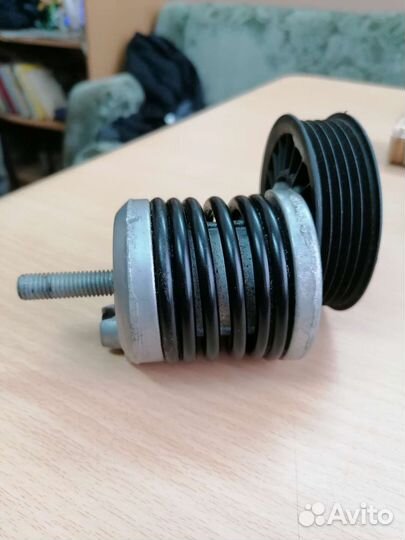 Сектор натяжитель генератора