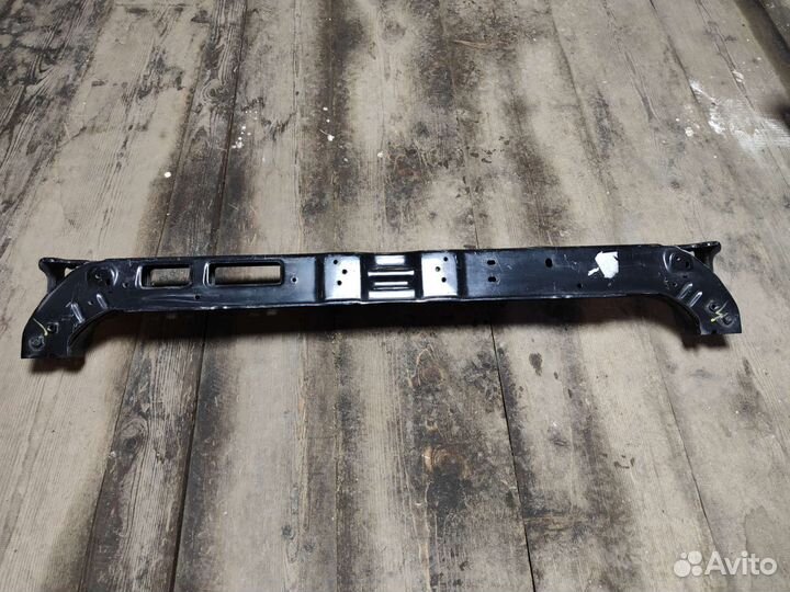 Hyundai Tucson 3 TL (2015-2022) рамка радиатора