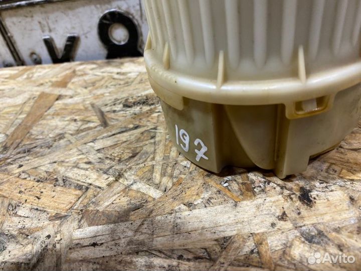 Бензонасос Ford Focus универсал 1.8 2006