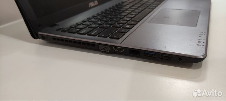 Ноутбук asus x550c