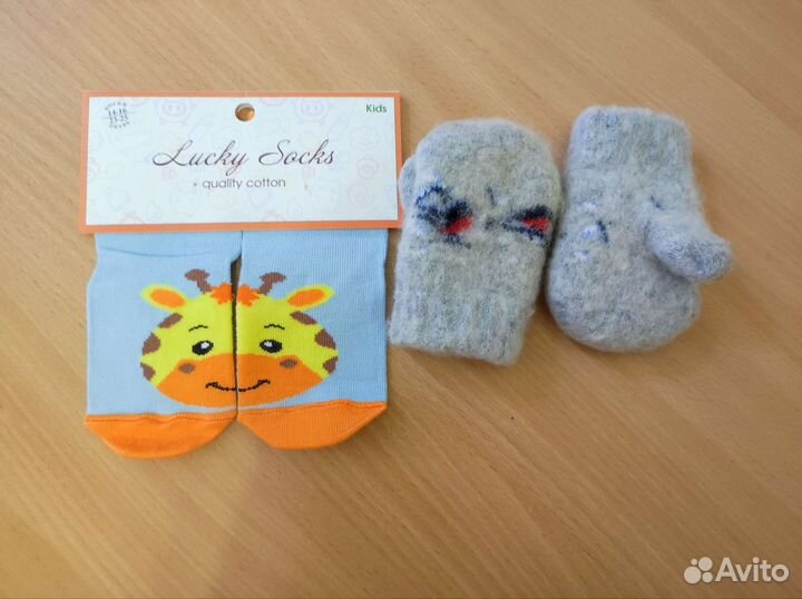 Новые носочки и варежки 3 6 мес