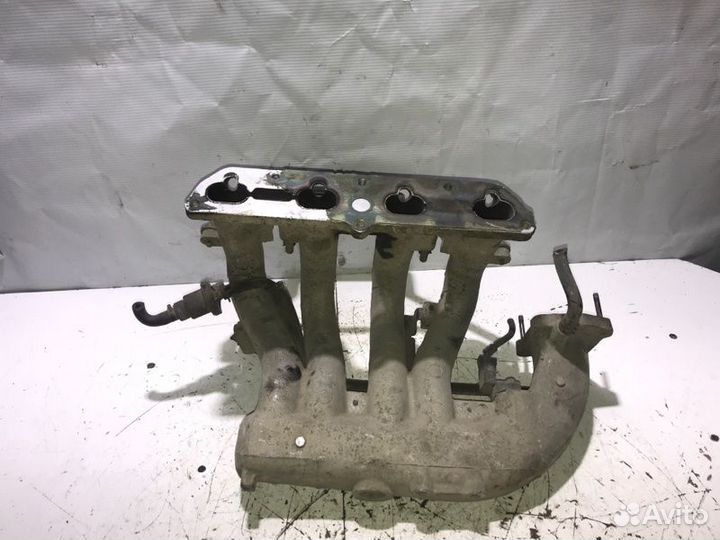 Коллектор впускной Kia Spectra