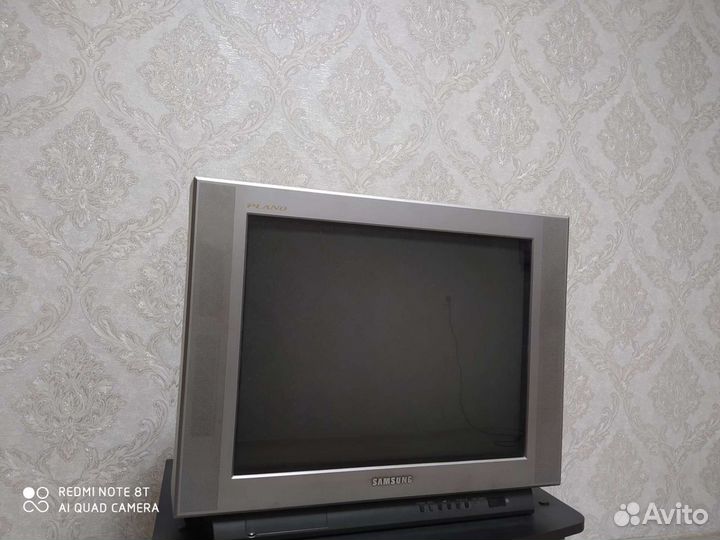 Телевизор samsung