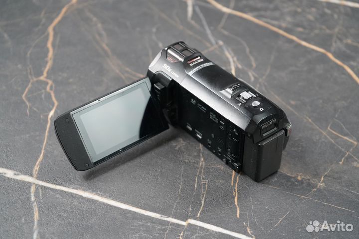 Видеокамера Panasonic-HC-V760 Полностью исправна