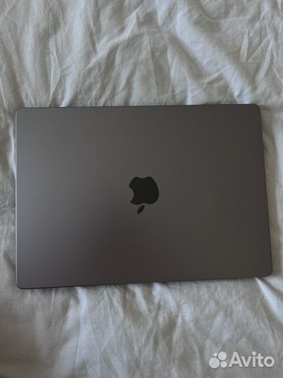 Apple MacBook Pro 14, 512 GB, M1 Pro, 2021